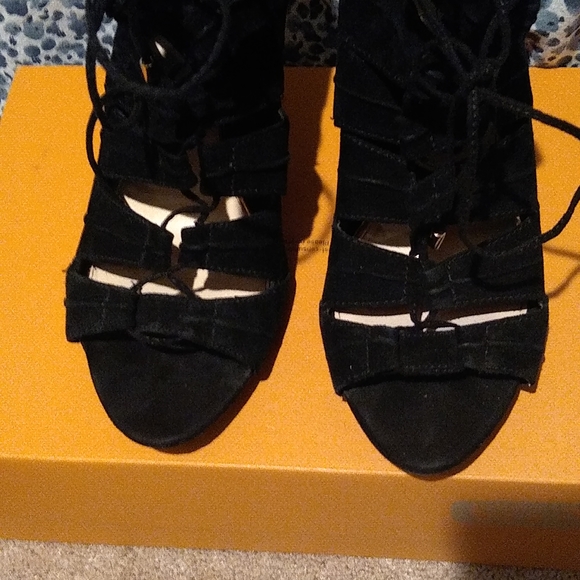 Jessica Simpson Black lace- up stilletto - Picture 6 of 7